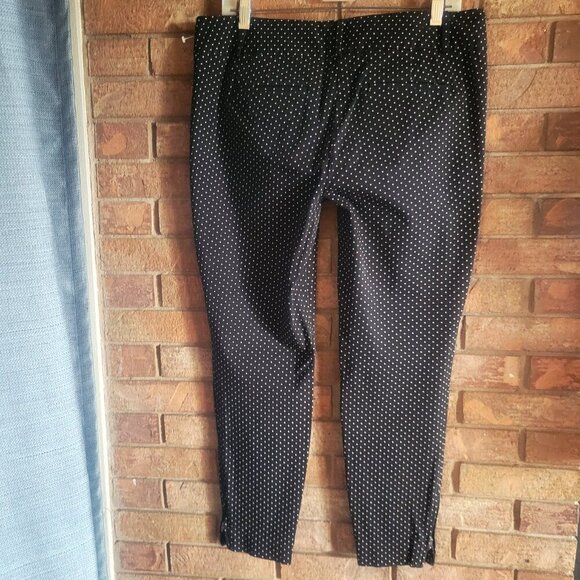 NWOT! LOFT Black w/Cream Polka Dots - Pont, Tapered Leg, Mid-Rise - Size 10 - Picture 4 of 12
